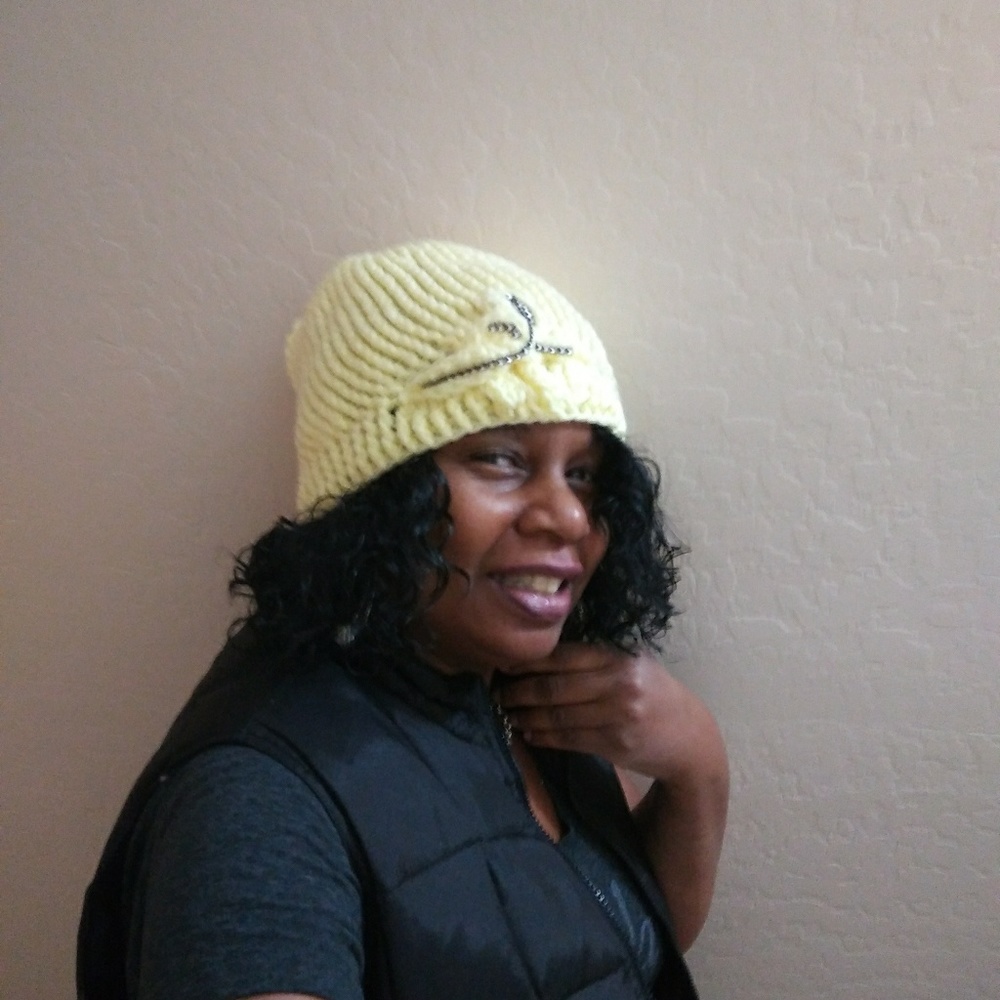 Hat - Picture 6 of 8